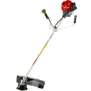 Honda UMK 450E-UEET Motorlu Yan Tırpan